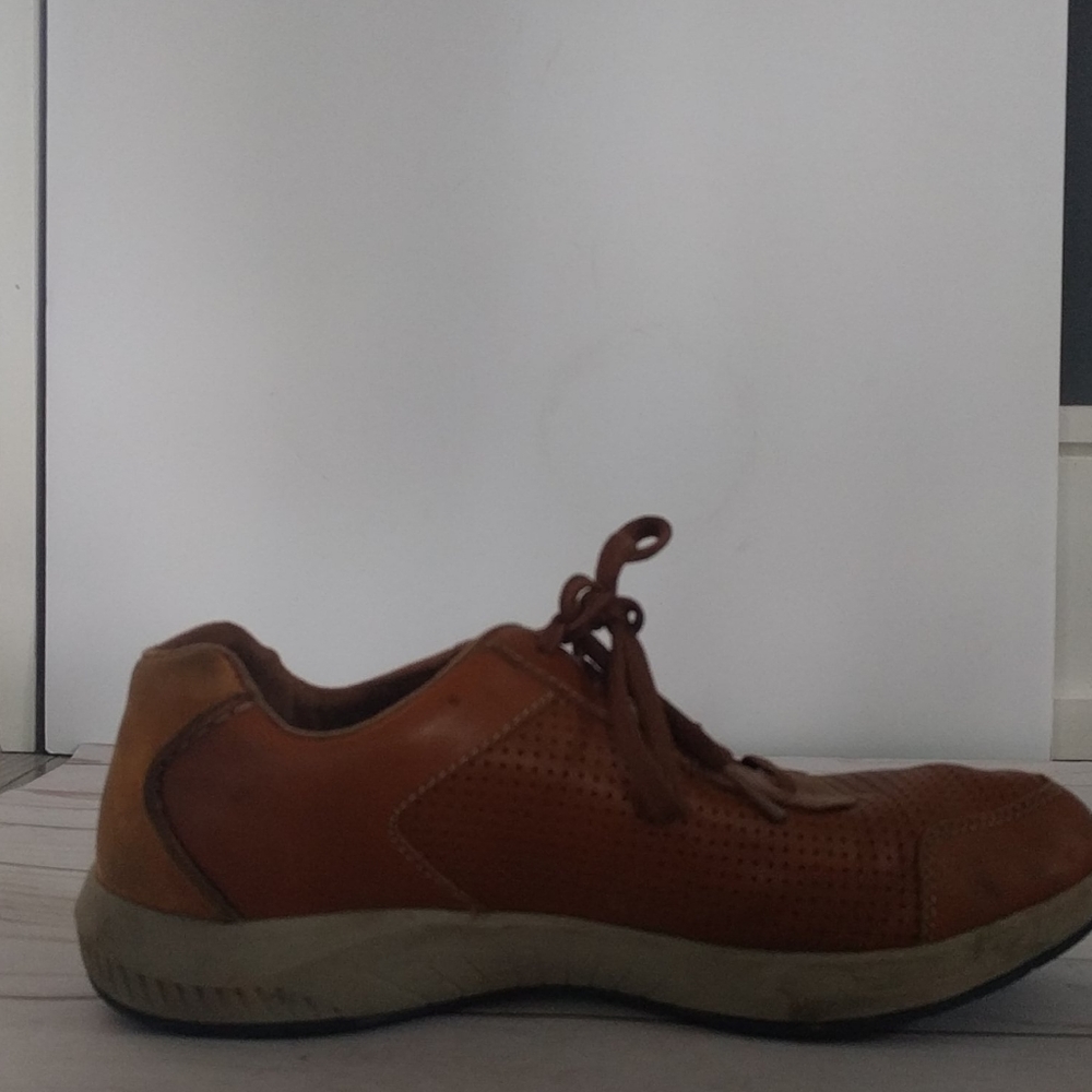 Clarks shoes